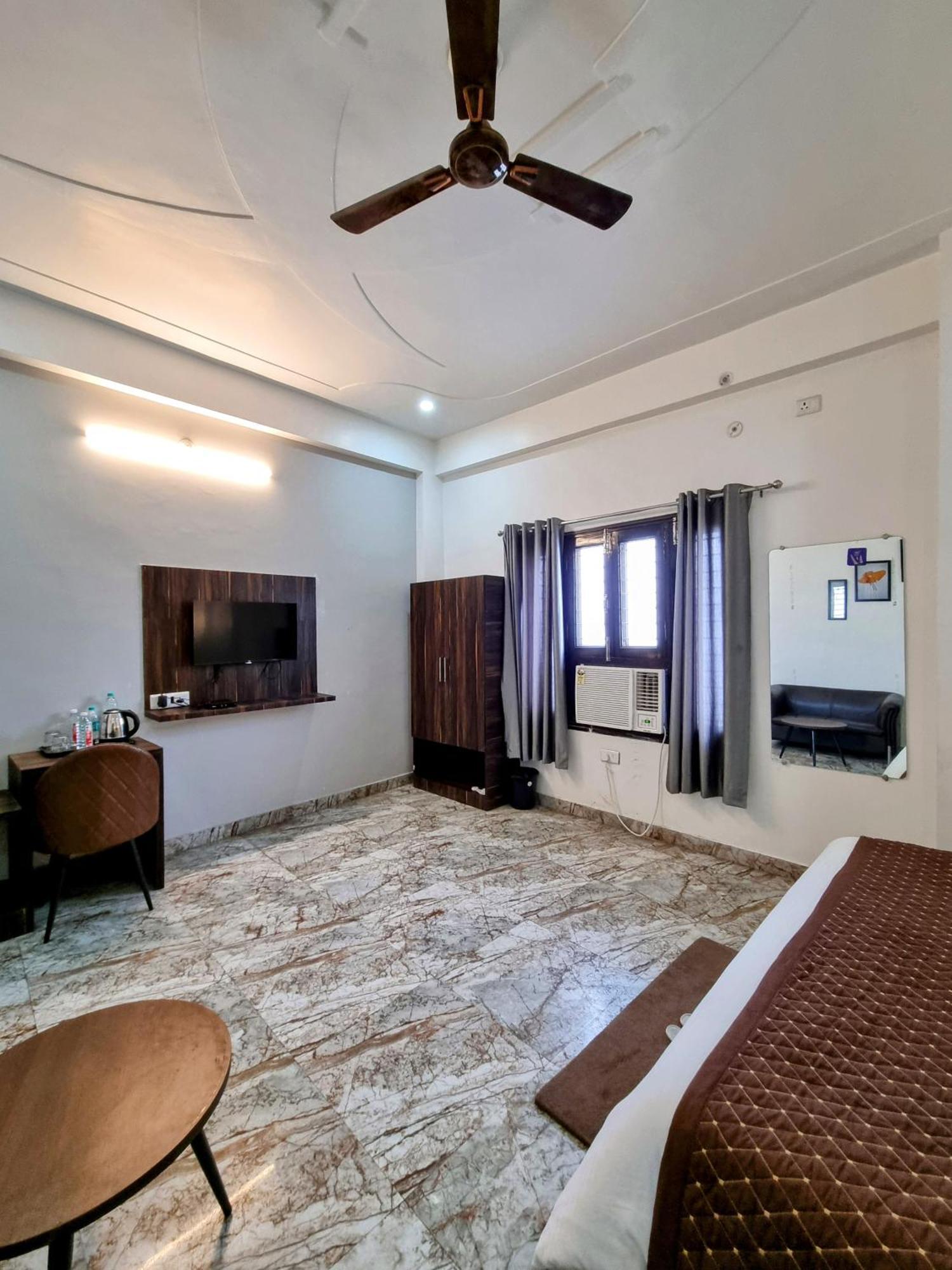 Hotel Sangam View Allāhābād Junction Екстериор снимка