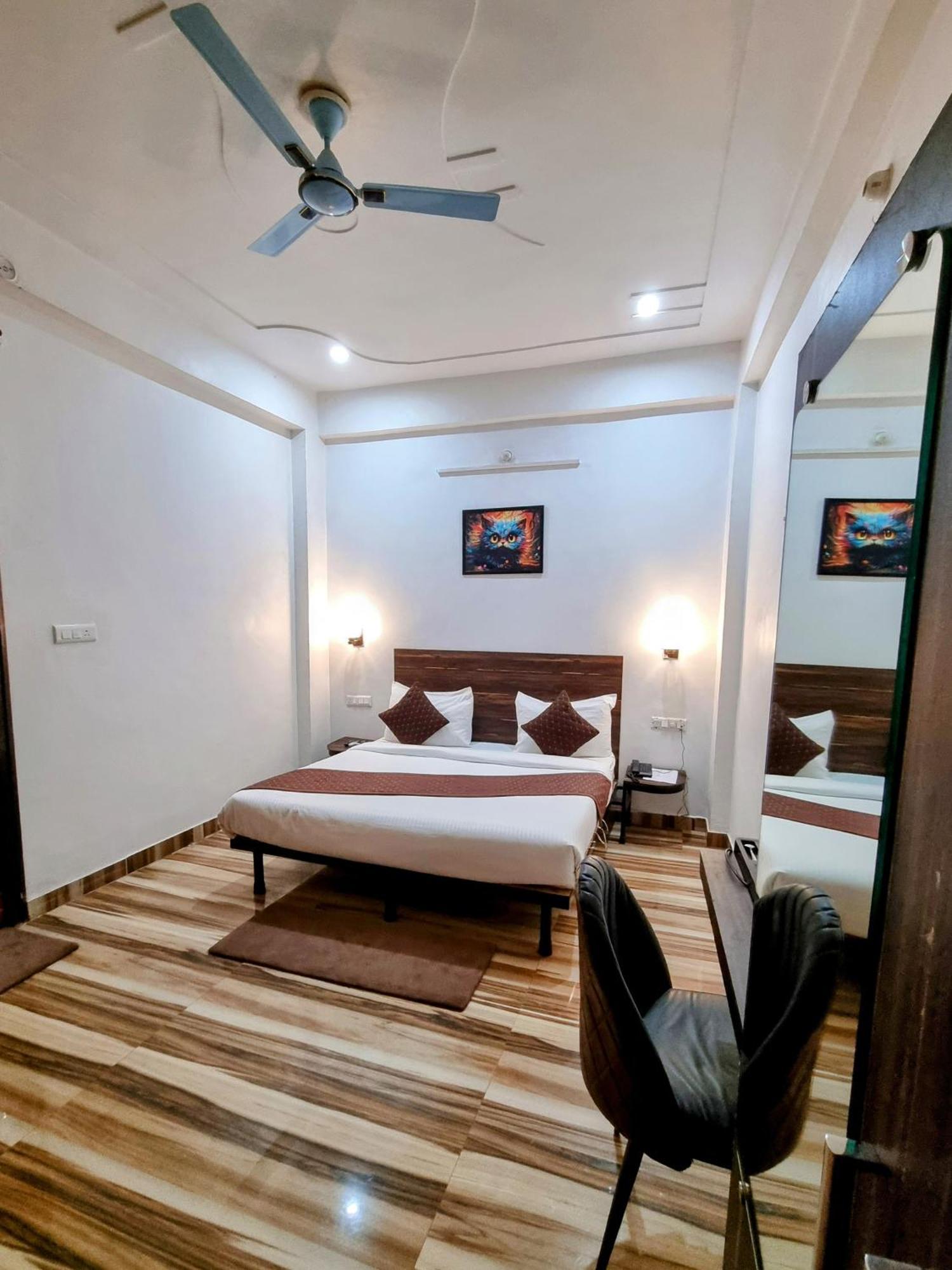 Hotel Sangam View Allāhābād Junction Екстериор снимка