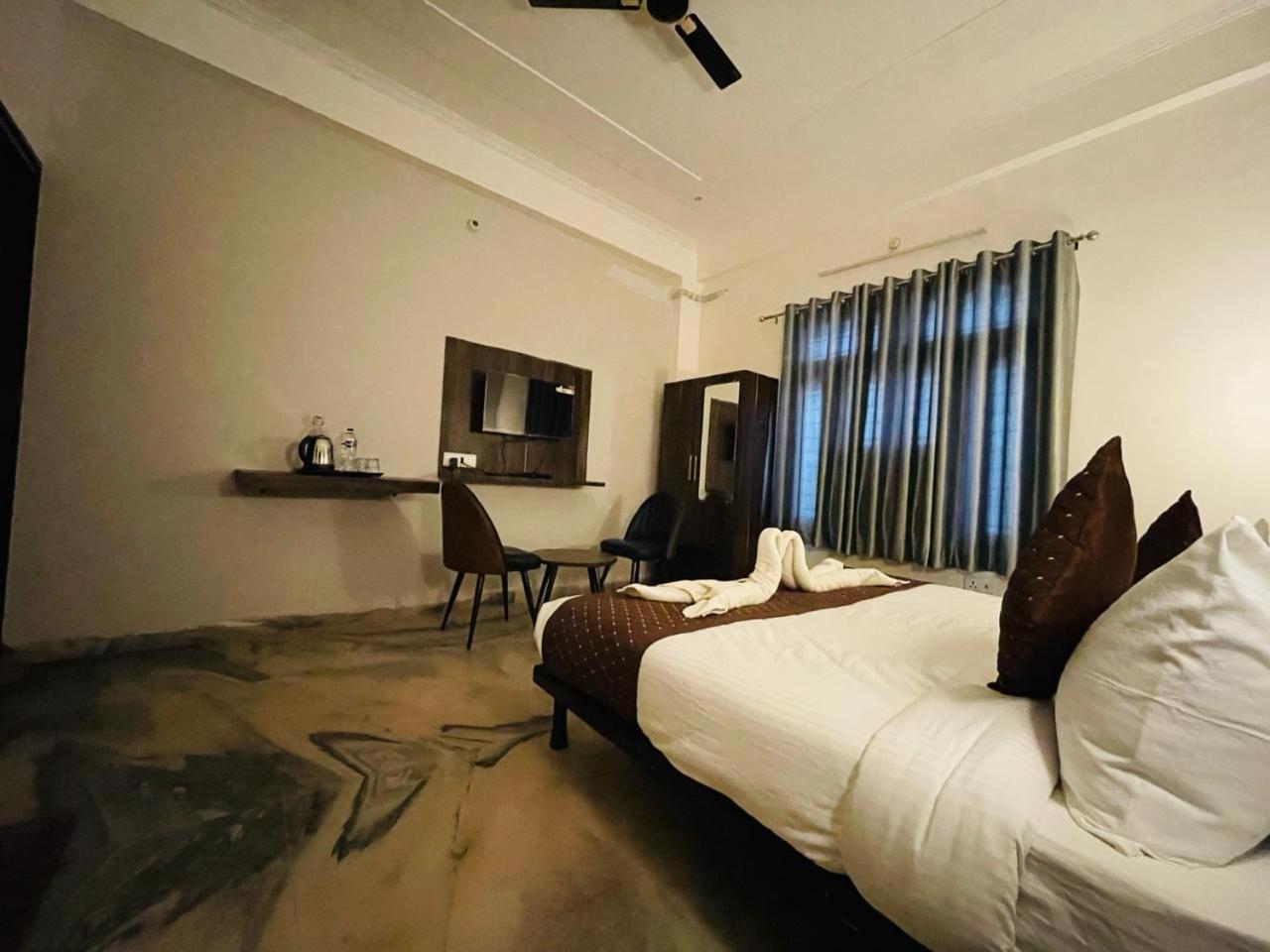 Hotel Sangam View Allāhābād Junction Екстериор снимка
