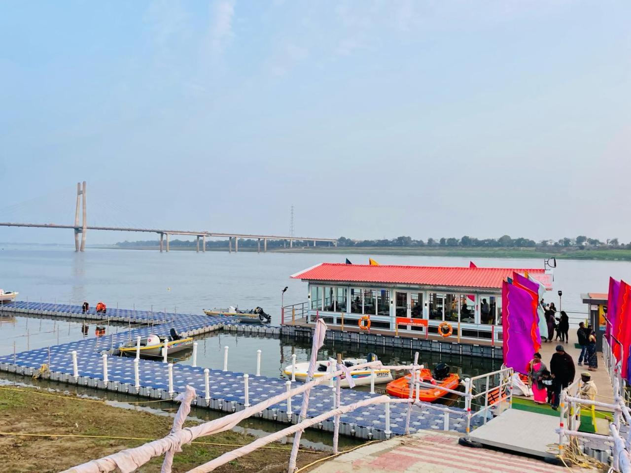 Hotel Sangam View Allāhābād Junction Екстериор снимка