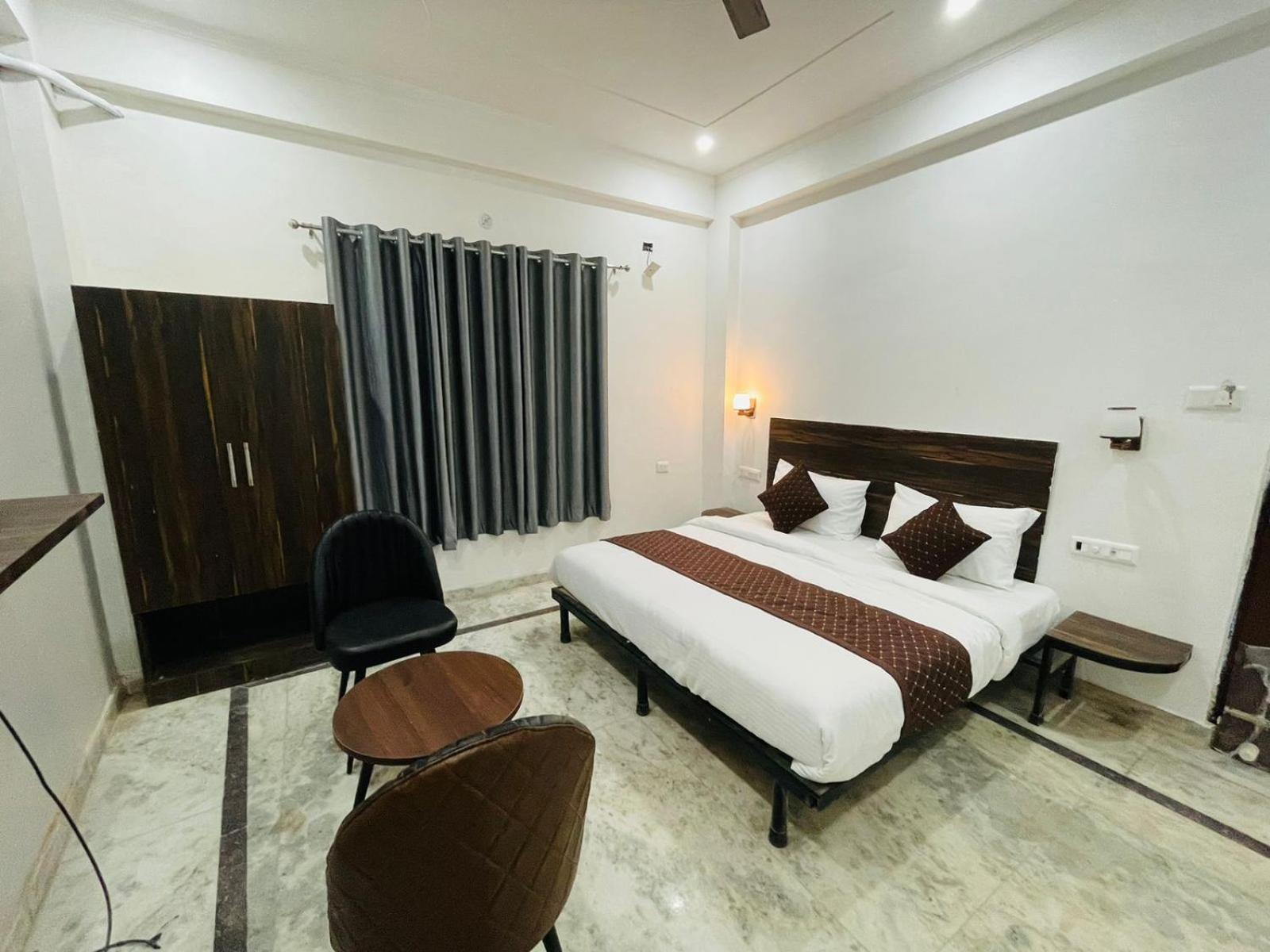 Hotel Sangam View Allāhābād Junction Екстериор снимка