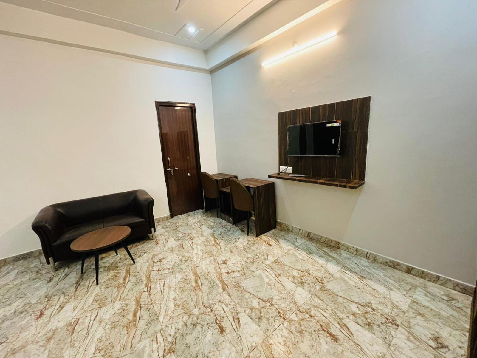 Hotel Sangam View Allāhābād Junction Екстериор снимка