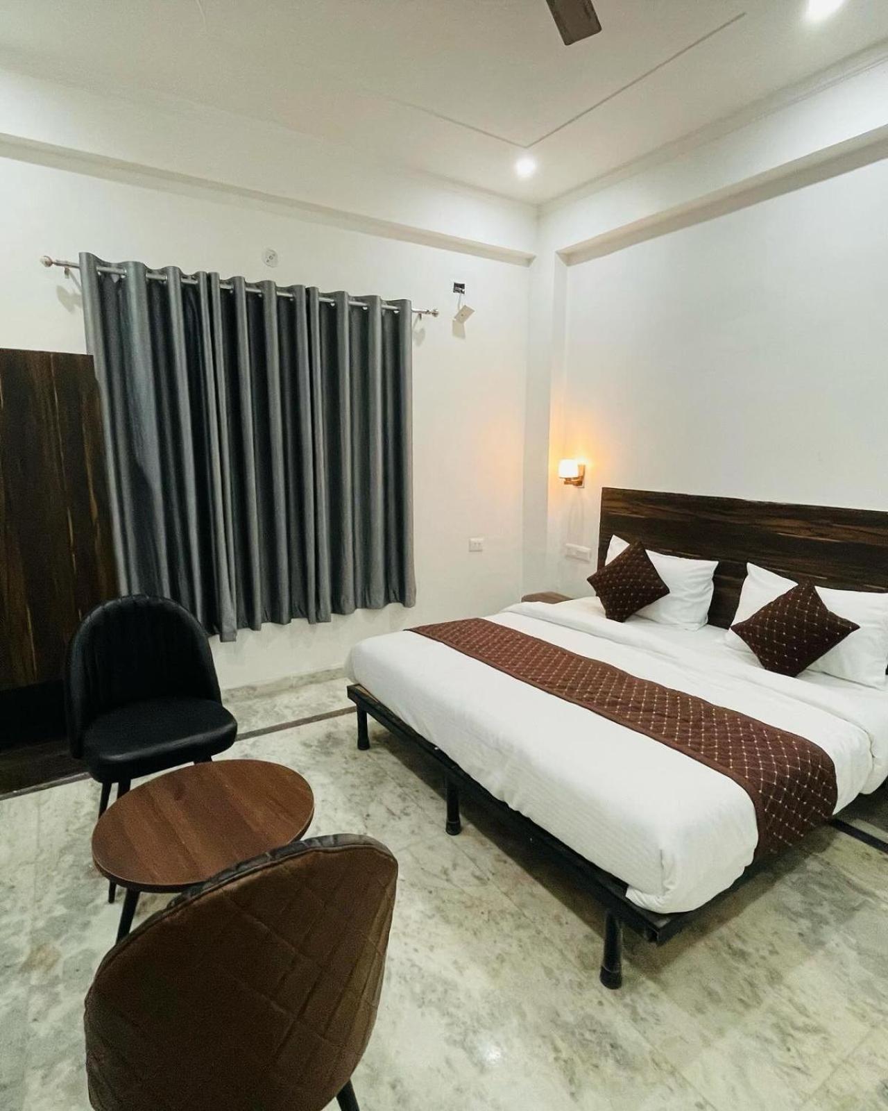 Hotel Sangam View Allāhābād Junction Екстериор снимка